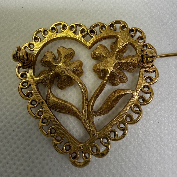 Two Heart Brooches Gold & Silver Tones, with Faux Pearls & Pink Rhinestones. - Picture 9 of 10